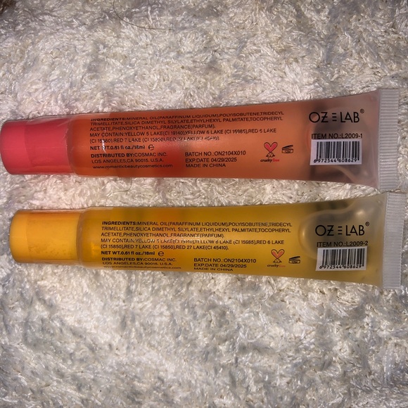 Lip Gloss Set - Picture 3 of 3